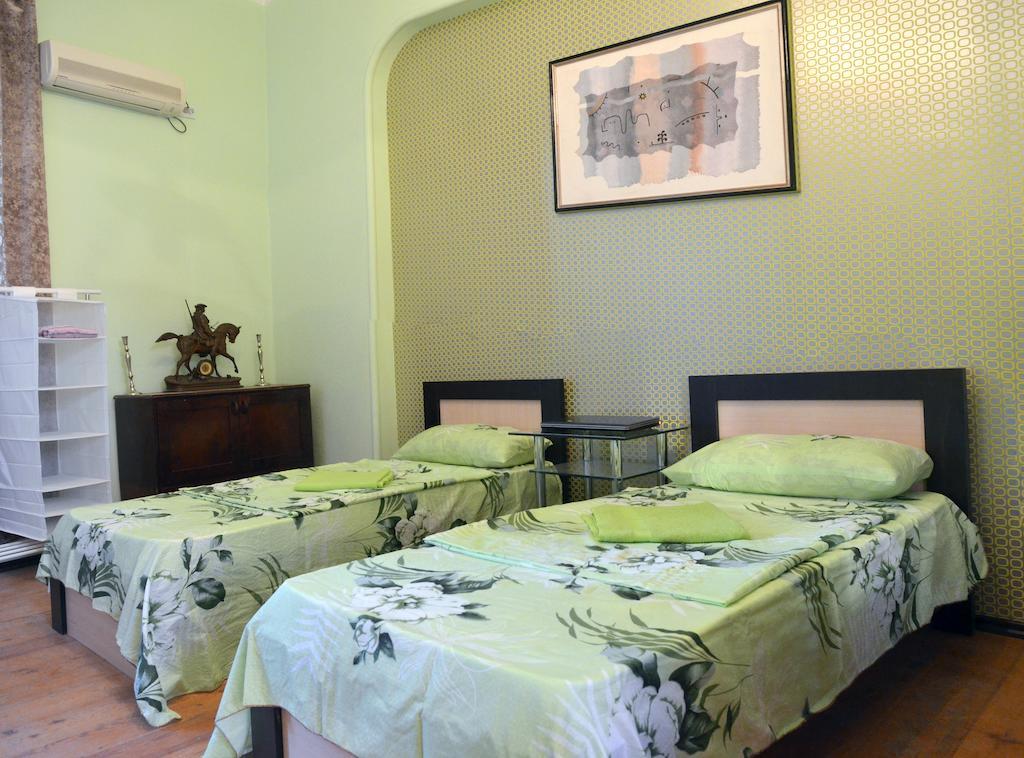 Griboedov Hostel & Suites Тбилиси Номер фото