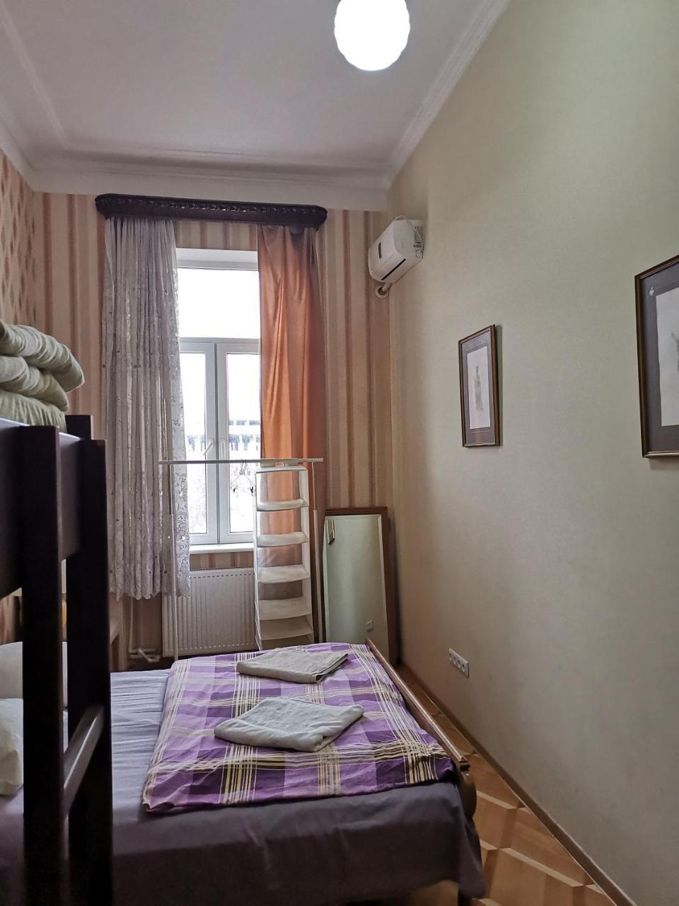 Griboedov Hostel & Suites Тбилиси Экстерьер фото
